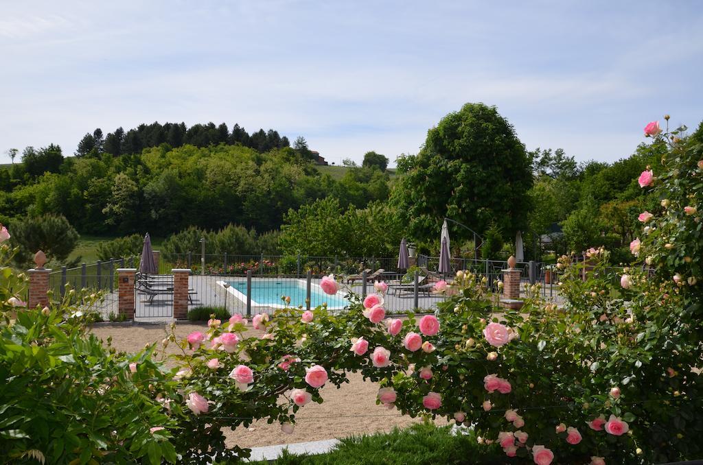 Hotel Cascina Castagneto CastellʼAlfero Zewnętrze zdjęcie