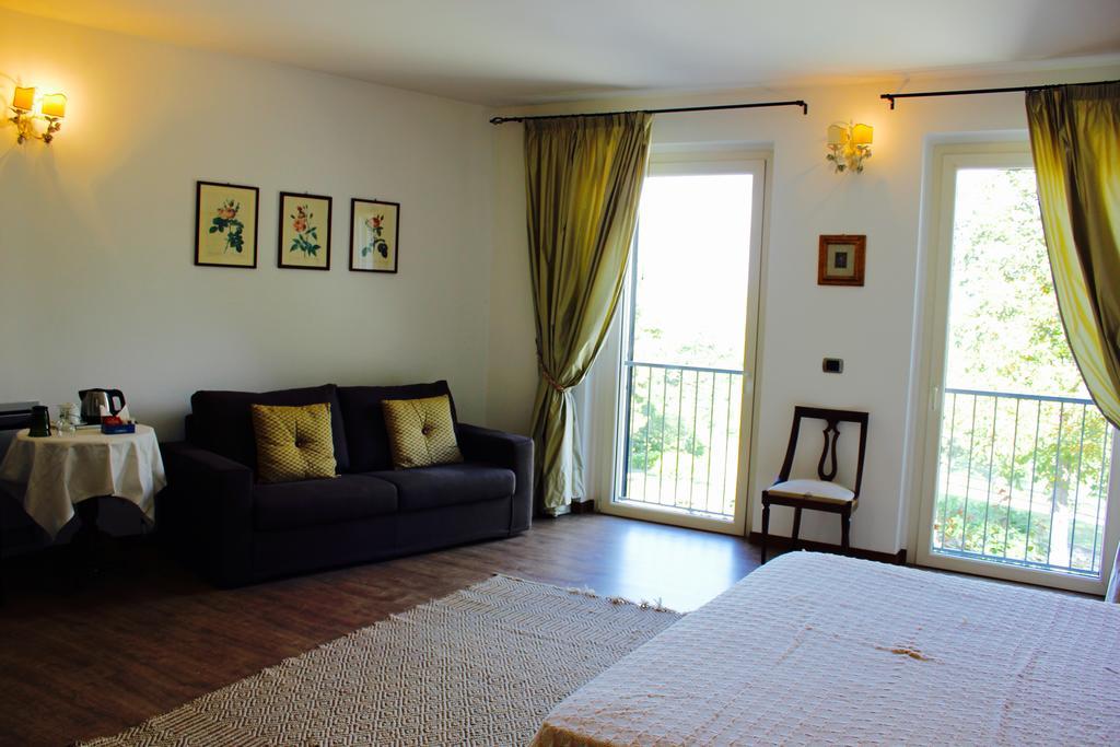 Hotel Cascina Castagneto CastellʼAlfero Zewnętrze zdjęcie