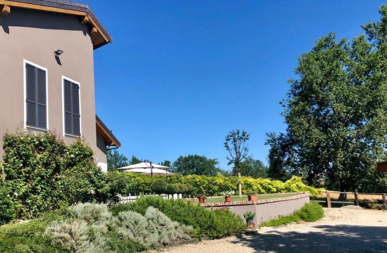 Hotel Cascina Castagneto CastellʼAlfero Zewnętrze zdjęcie